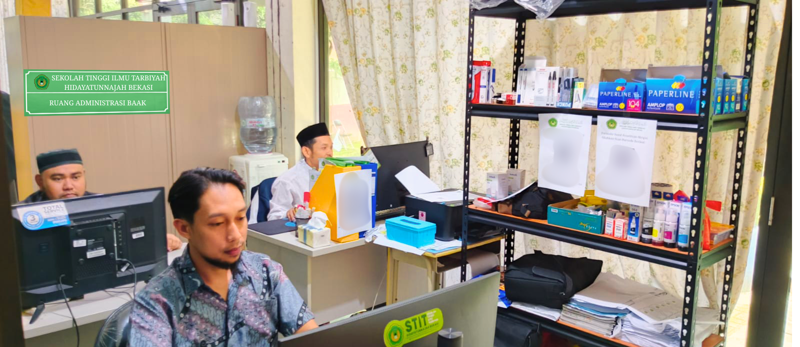 Ruangan Administrasi BAAK